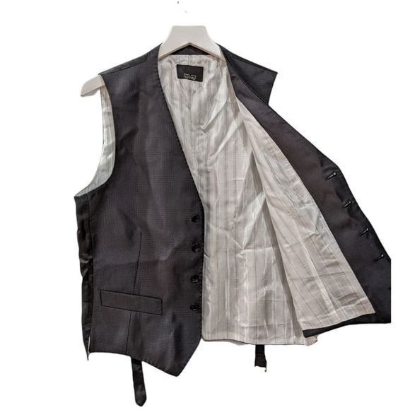Zara Men's Classy Formal Black Wool & Silk Blend 5 Buttoned Vest Size M - Picture 4 of 7